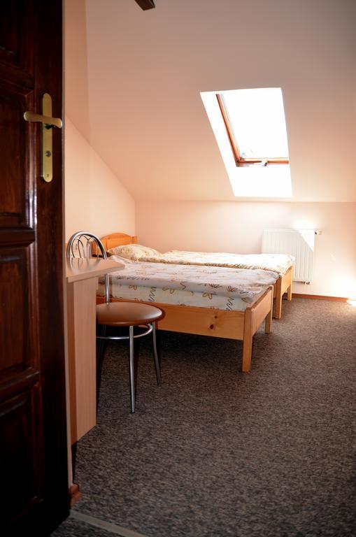 Lesny Zakatek Bed & Breakfast Смардзевице Екстериор снимка