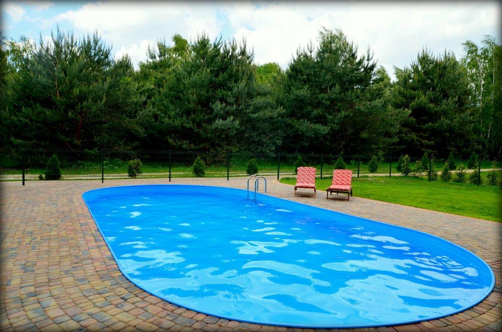Lesny Zakatek Bed & Breakfast Смардзевице Екстериор снимка