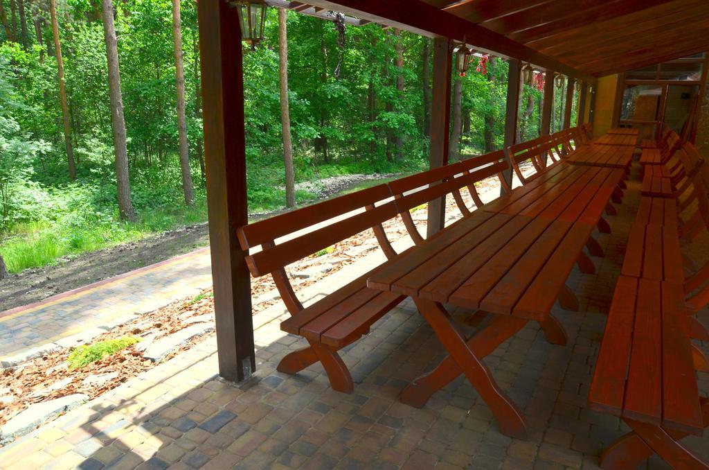 Lesny Zakatek Bed & Breakfast Смардзевице Екстериор снимка
