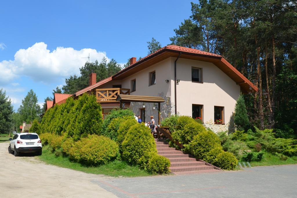 Lesny Zakatek Bed & Breakfast Смардзевице Екстериор снимка