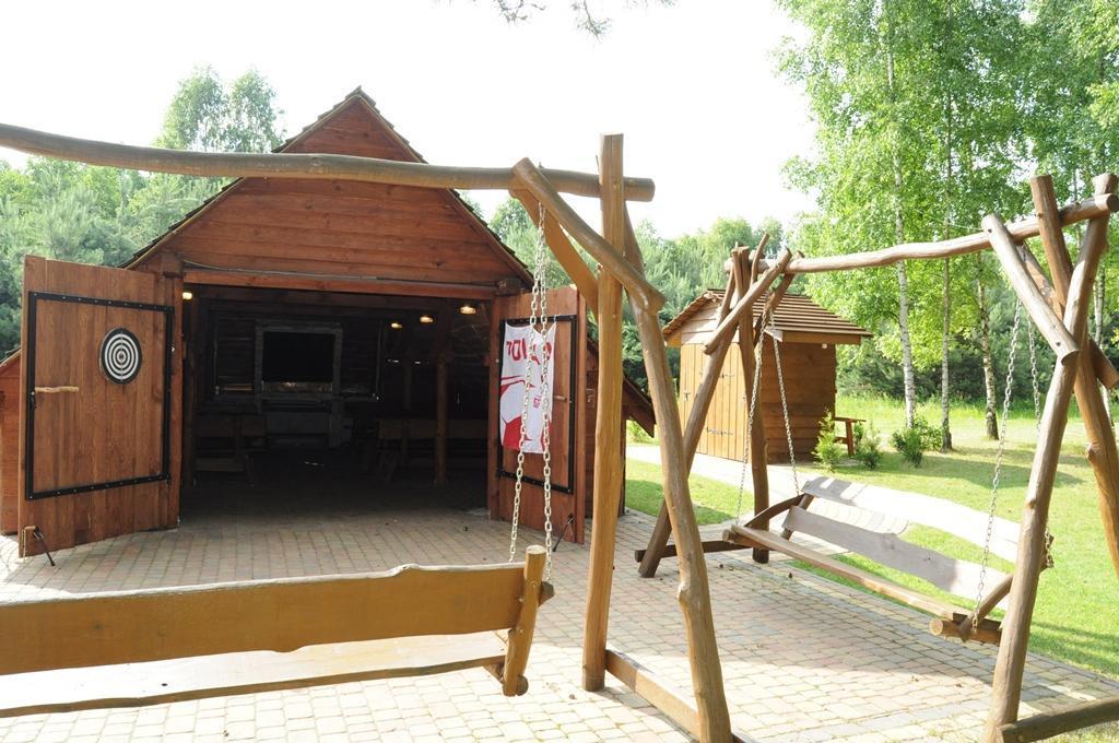 Lesny Zakatek Bed & Breakfast Смардзевице Екстериор снимка